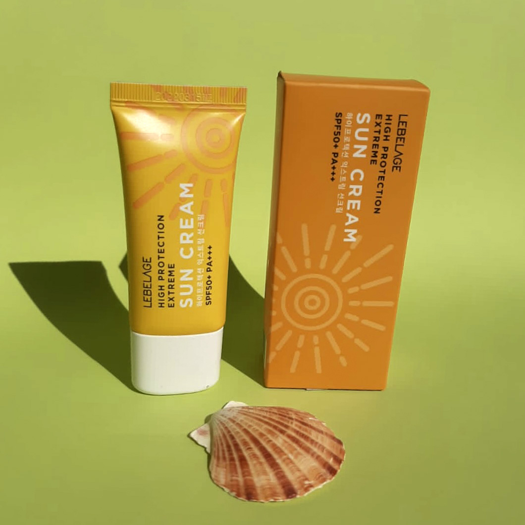 картинка Lebelage Солнцезащитный крем для лица с гиалуроновой кислотой High Protection ExtremeSun Cream 30мл-