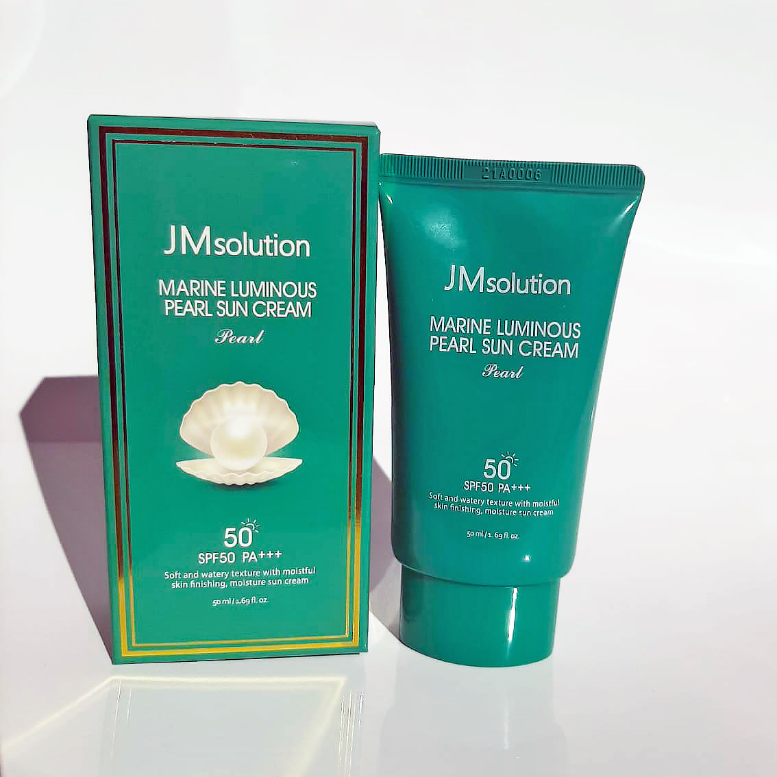 картинка JMsolution Солнцезащитный увлажняющий крем с жемчугом Marine Luminous Pearl Sun Cream 50мл